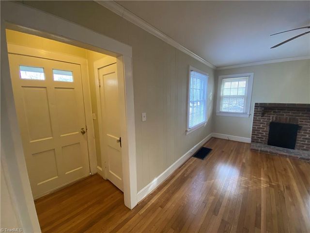 1216 Ford Street, Winston-salem, NC 27103