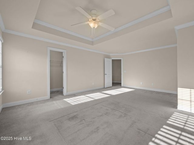 402 Boathouse Court, Swansboro, NC 28584