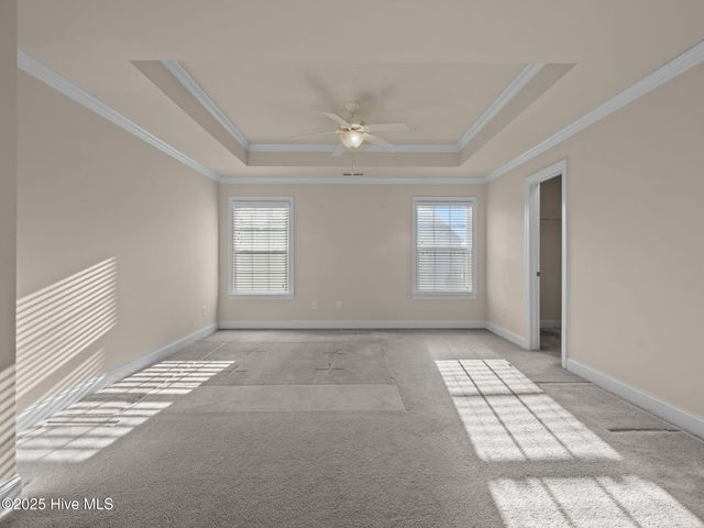 402 Boathouse Court, Swansboro, NC 28584