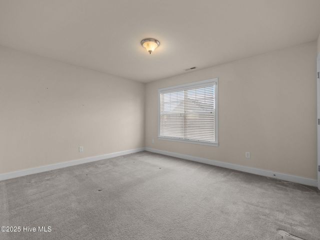 402 Boathouse Court, Swansboro, NC 28584