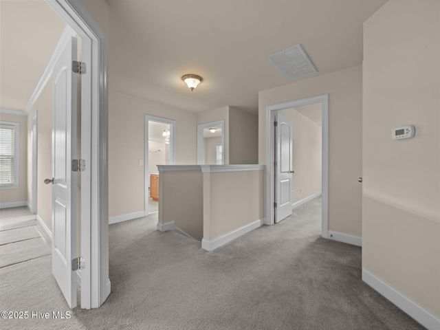 402 Boathouse Court, Swansboro, NC 28584