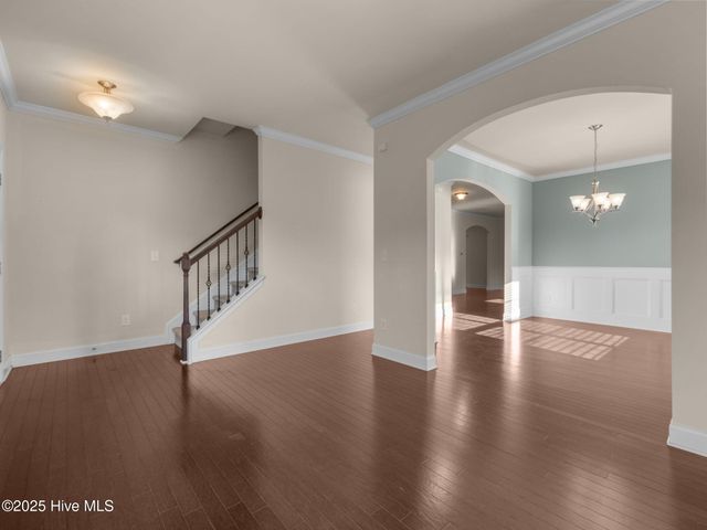 402 Boathouse Court, Swansboro, NC 28584