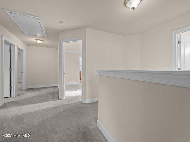 402 Boathouse Court, Swansboro, NC 28584