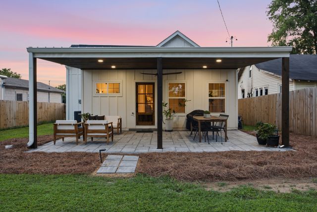 1003 N 5th St, Nashville, TN 37207