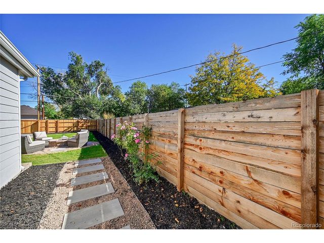 936 Yates St, Denver, CO 80204