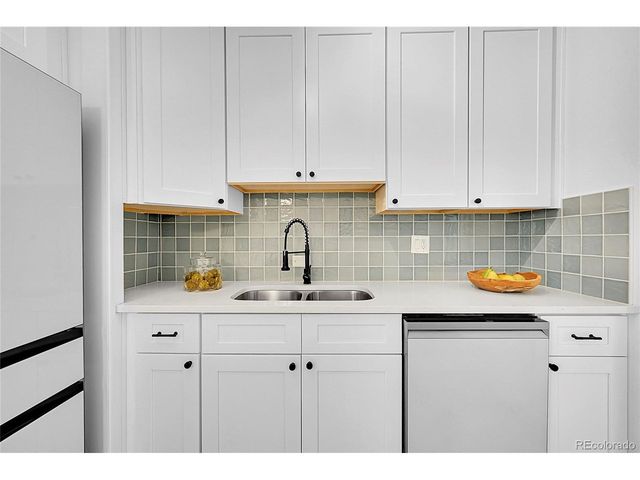 936 Yates St, Denver, CO 80204