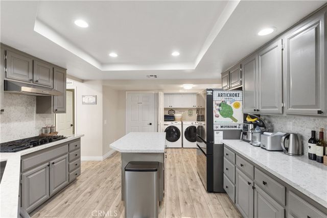 38574 Lochinvar Court, Murrieta, CA 92562