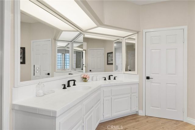 38574 Lochinvar Court, Murrieta, CA 92562