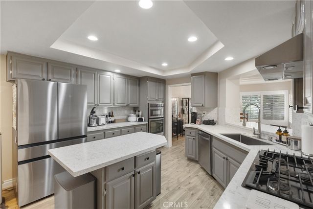 38574 Lochinvar Court, Murrieta, CA 92562