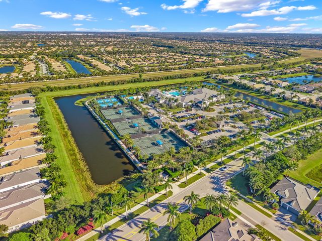 12882 Granite Mountain Pass, Boynton Beach, FL 33473