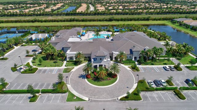 12882 Granite Mountain Pass, Boynton Beach, FL 33473