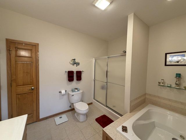 605 Nightingale Lane, Cottage Grove, WI 53527