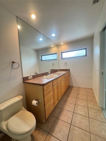 6077 MARELLA DRIVE, Sarasota, FL 34243