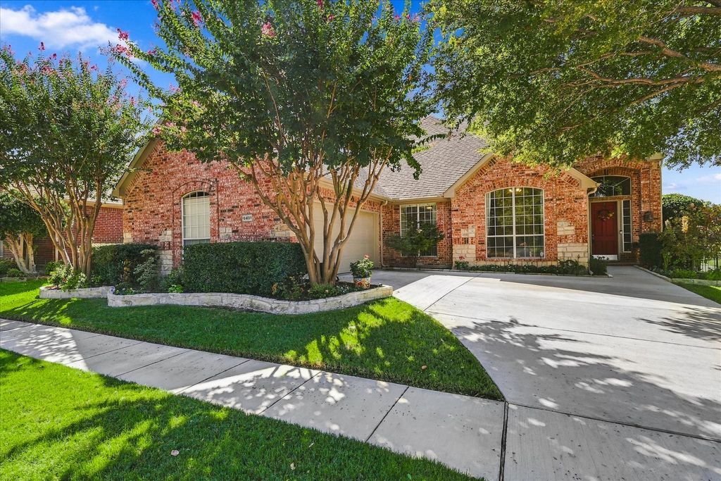 6401 Hampton Court, The Colony, TX 75056 — exterior
