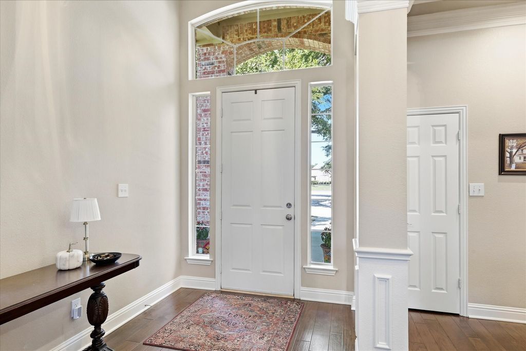 6401 Hampton Court, The Colony, TX 75056 — photo 4