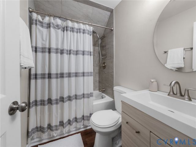 11042 Poachers Run, Chesterfield, VA 23832