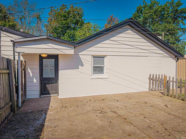 3600 Waggoner Avenue, Evansville, IN 47714