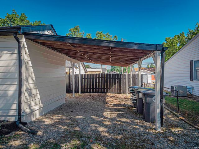 3600 Waggoner Avenue, Evansville, IN 47714