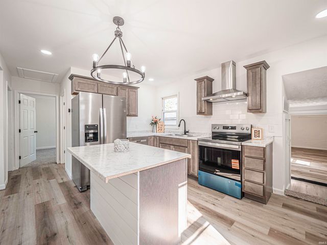 3600 Waggoner Avenue, Evansville, IN 47714