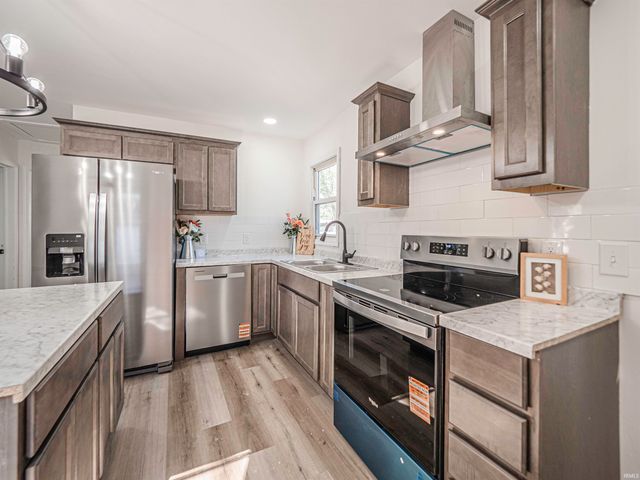 3600 Waggoner Avenue, Evansville, IN 47714