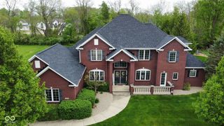 633 Foxboro Drive, Avon, IN 46123