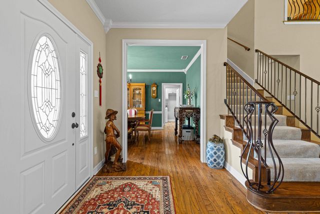2404 Sugar Creek Circle, Longview, TX 75605