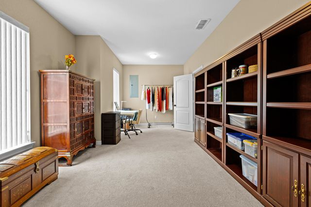 2404 Sugar Creek Circle, Longview, TX 75605