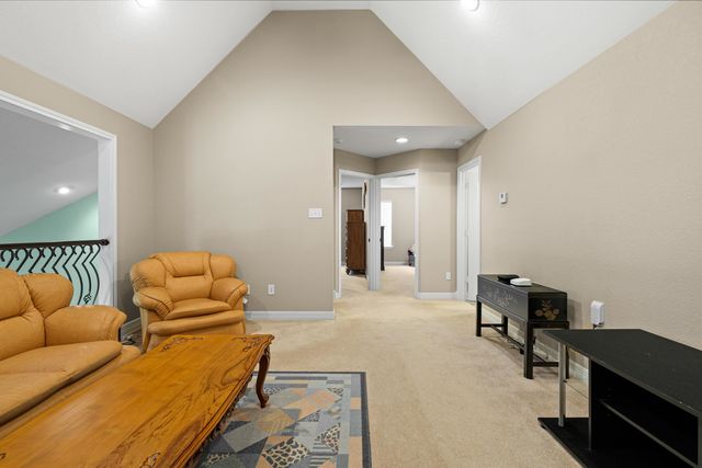 2404 Sugar Creek Circle, Longview, TX 75605