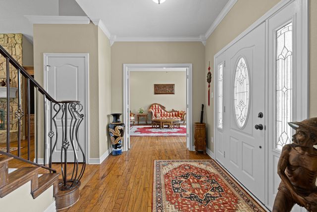 2404 Sugar Creek Circle, Longview, TX 75605