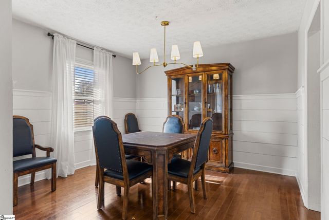 1153 Lakeview Drive, Greenville, SC 29611