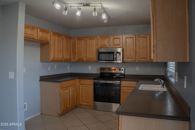 17647 N 113TH Avenue, Surprise, AZ 85378