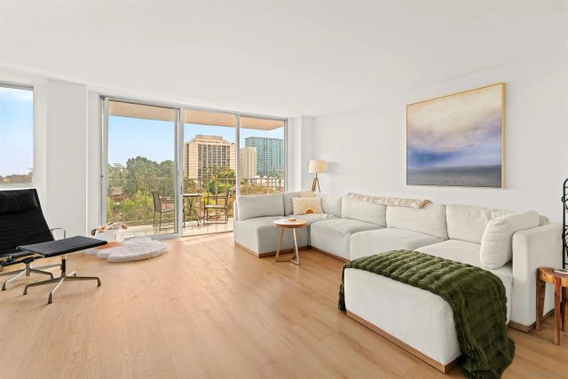 3635 7th Ave 8A, San Diego, CA 92103