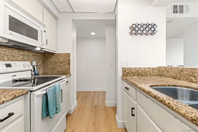 3635 7th Ave 8A, San Diego, CA 92103