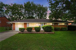4642 Knobhill Drive, Huber Heights, OH 45424