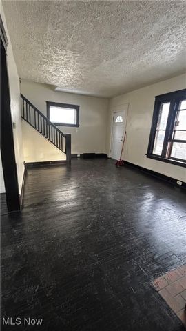 12417 Maple Avenue, Cleveland, OH 44108