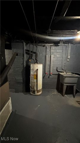 12417 Maple Avenue, Cleveland, OH 44108