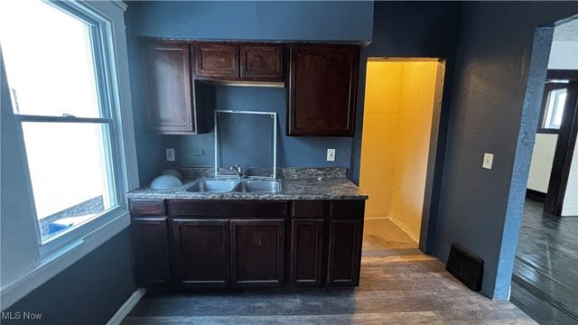 12417 Maple Avenue, Cleveland, OH 44108