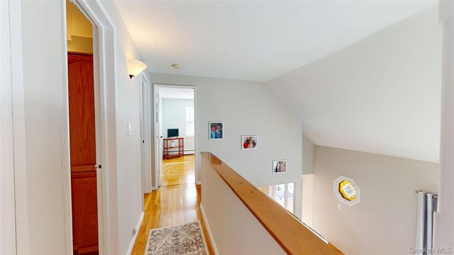 638 Saint George Avenue, North Babylon, NY 11703