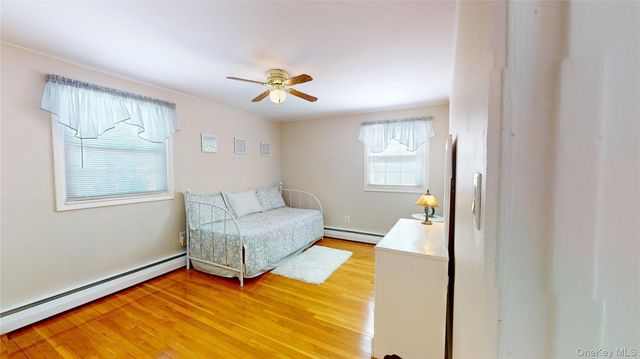 638 Saint George Avenue, North Babylon, NY 11703