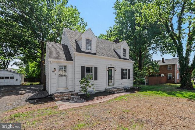 506 HOGESTOWN ROAD, Mechanicsburg, PA 17050