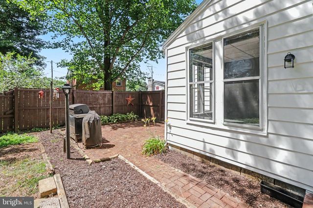 506 HOGESTOWN ROAD, Mechanicsburg, PA 17050