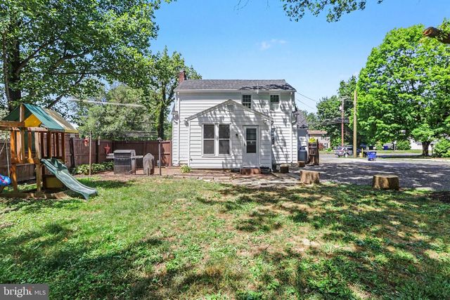506 HOGESTOWN ROAD, Mechanicsburg, PA 17050