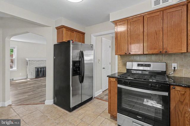 506 HOGESTOWN ROAD, Mechanicsburg, PA 17050