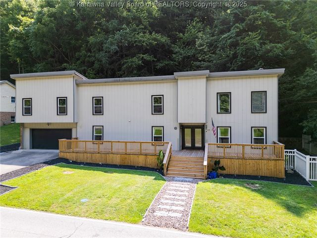 815 Chappell Road, Charleston, WV 25304