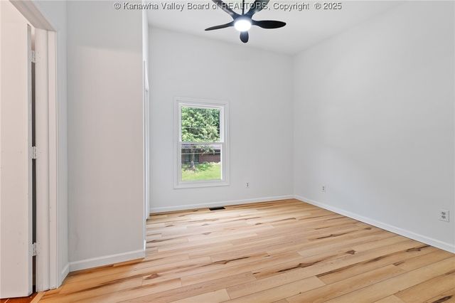 815 Chappell Road, Charleston, WV 25304