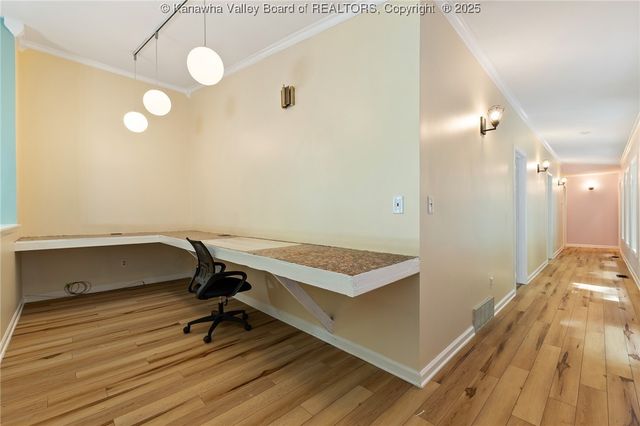 815 Chappell Road, Charleston, WV 25304