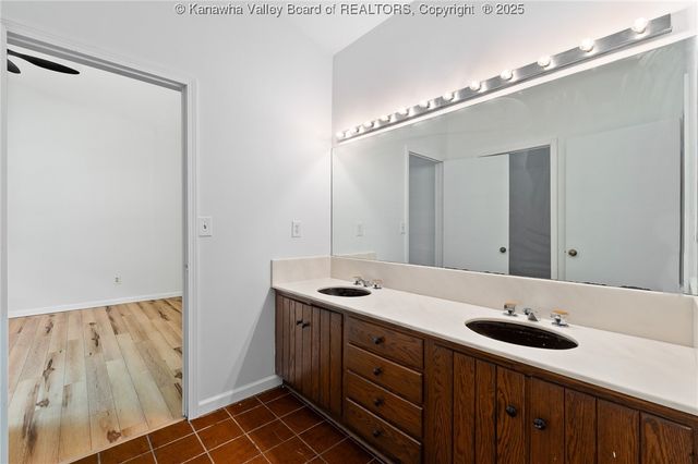 815 Chappell Road, Charleston, WV 25304