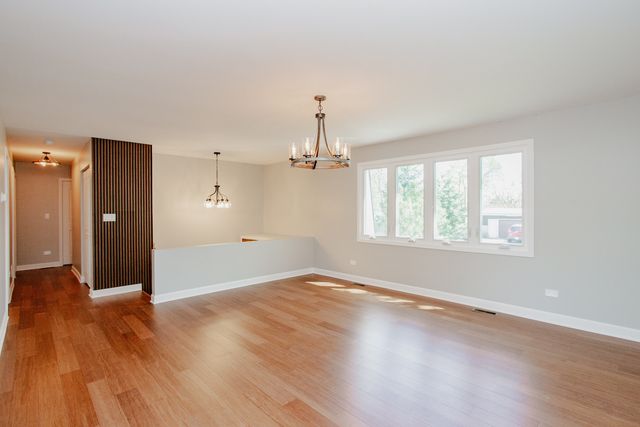 248 Spruce Avenue, Bensenville, IL 60106