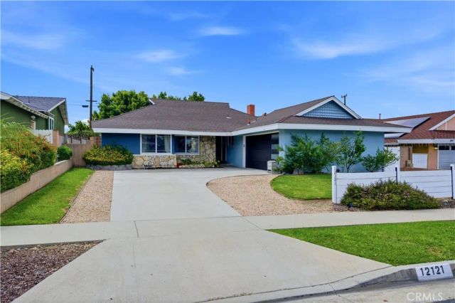 12121 Breezewood Drive, Whittier, CA 90604