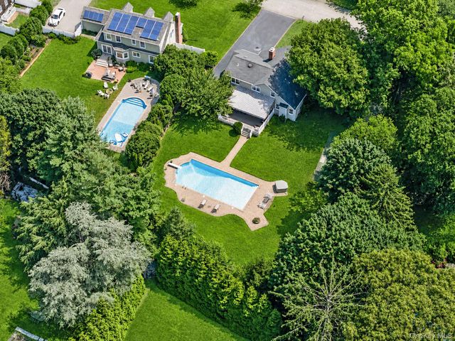 4 Davidia Lane, Stony Brook, NY 11790